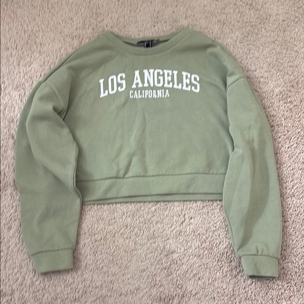 Forever 21 Los Angeles California Cropped Sweatshirt